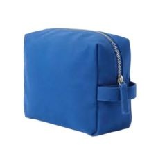 Necessaire